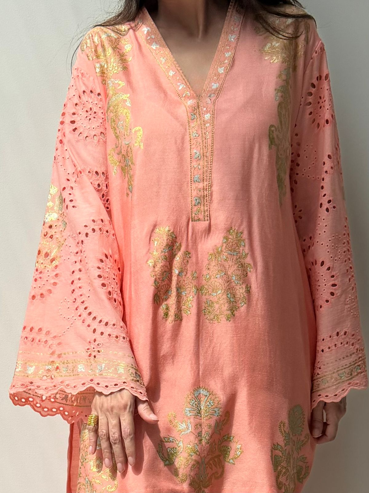 Peach Zari