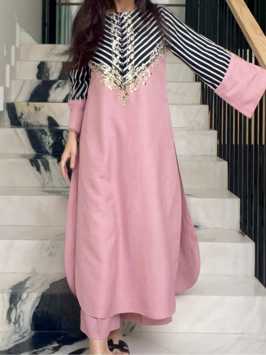 Blush Noir