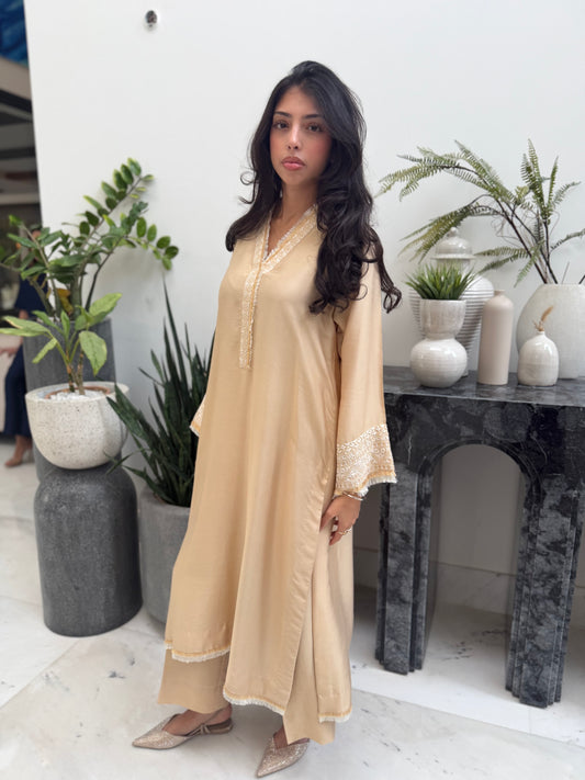 Amber Silk